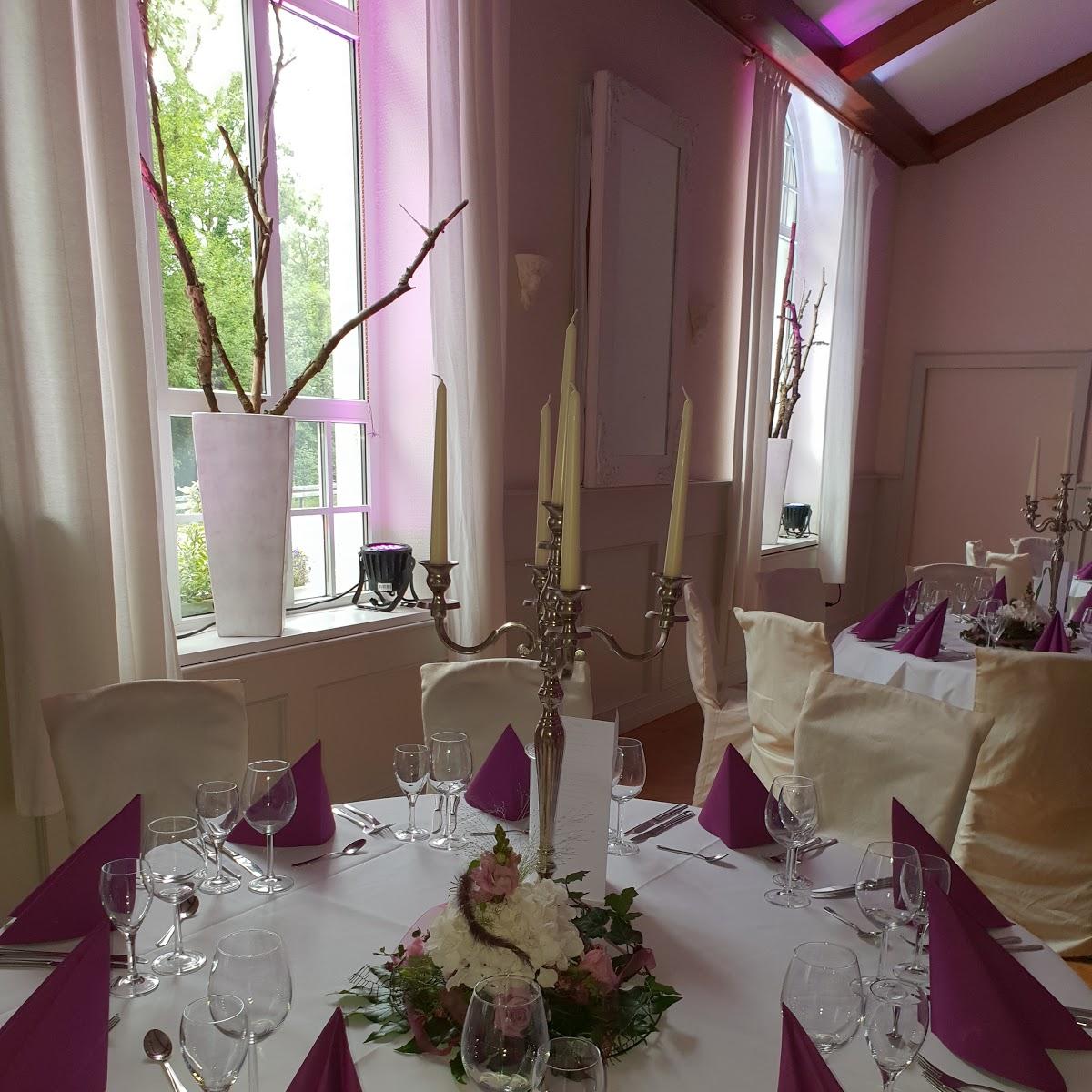 Restaurant "Gaststätte Zum Donoperteich" in Detmold