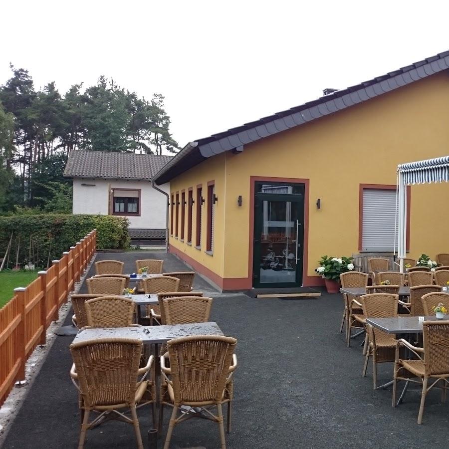 Restaurant "Café  Em Höhnerstall " in Kall