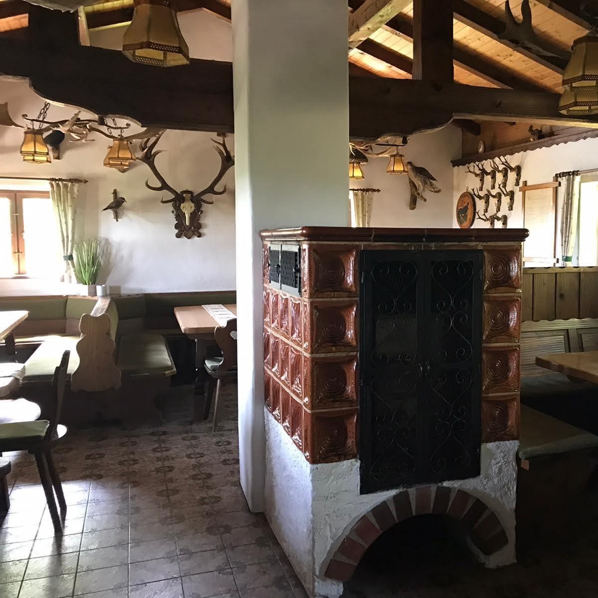 Restaurant "Jägerstüberl Simon Poxau" in Marklkofen