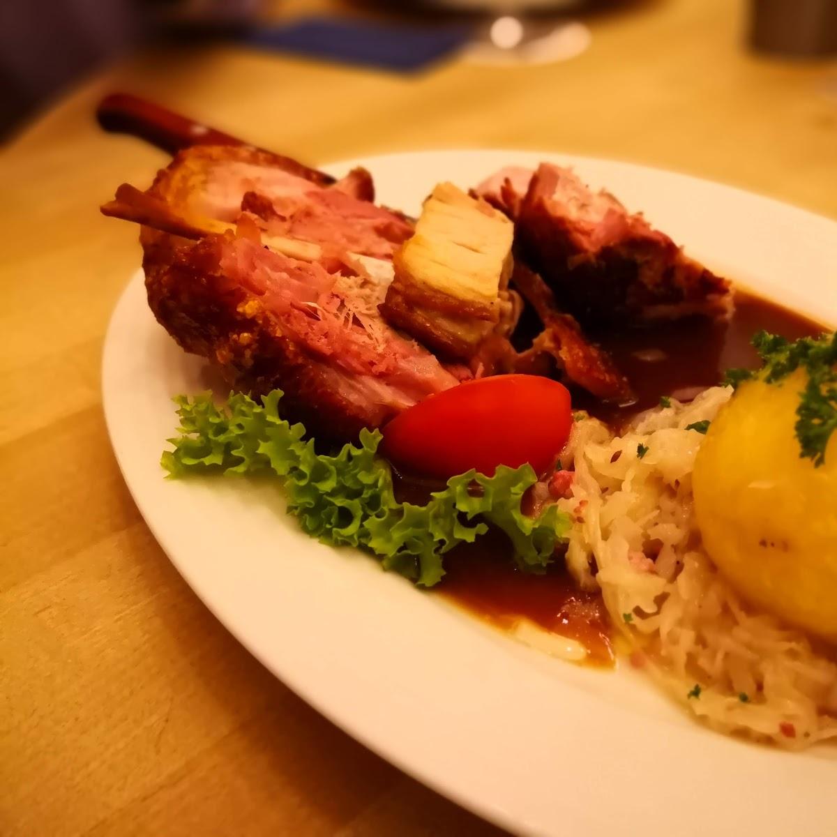 Restaurant "König von Bayern im Ratskeller Bayerische Gastronomie AG" in Wiesbaden