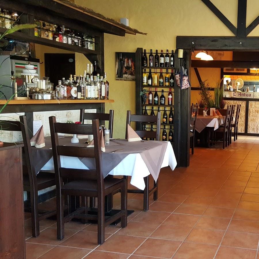 Restaurant "RISTORANTE -PASTA & PIZZA - L