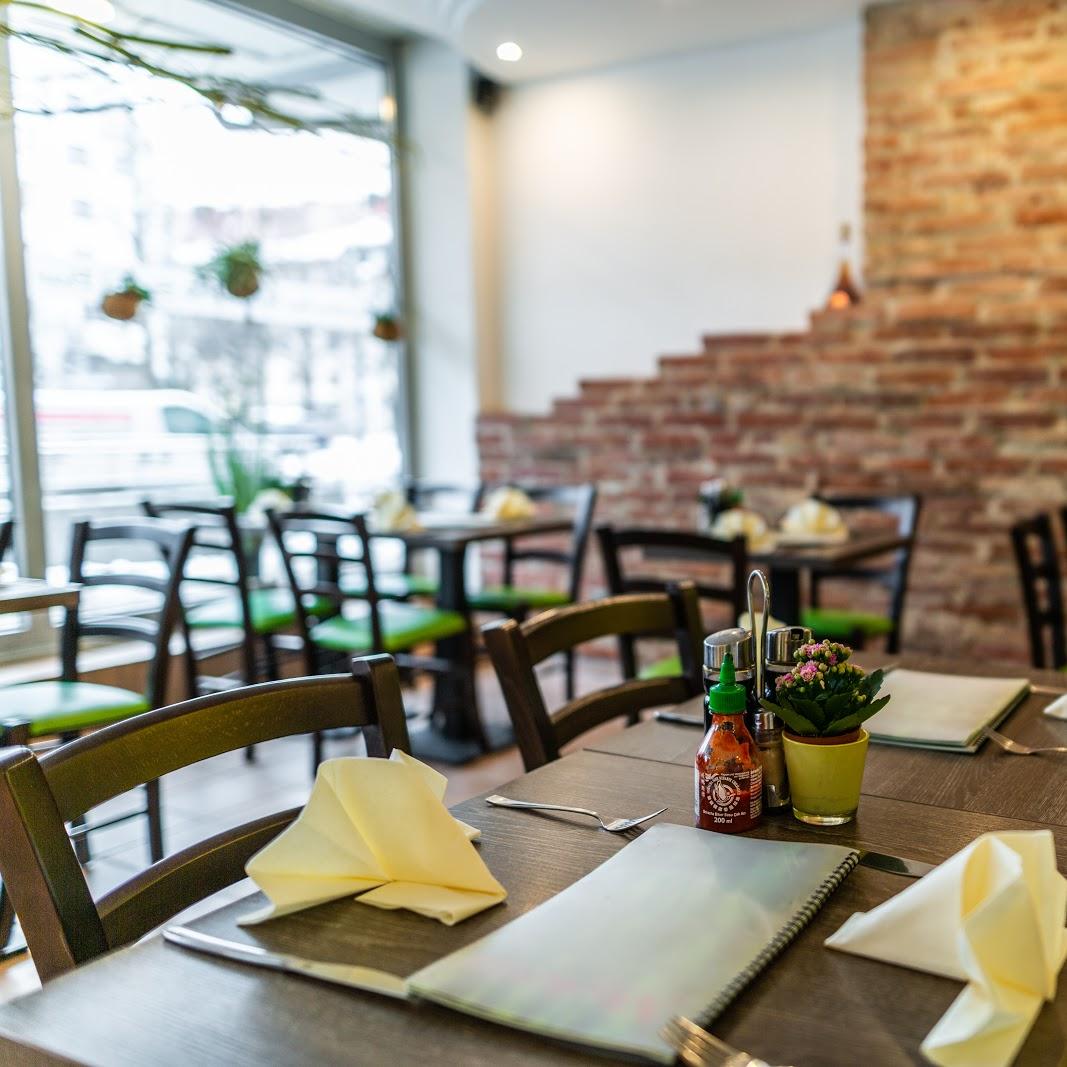 Restaurant "Mytom - Sushi & Asiatisch" in München