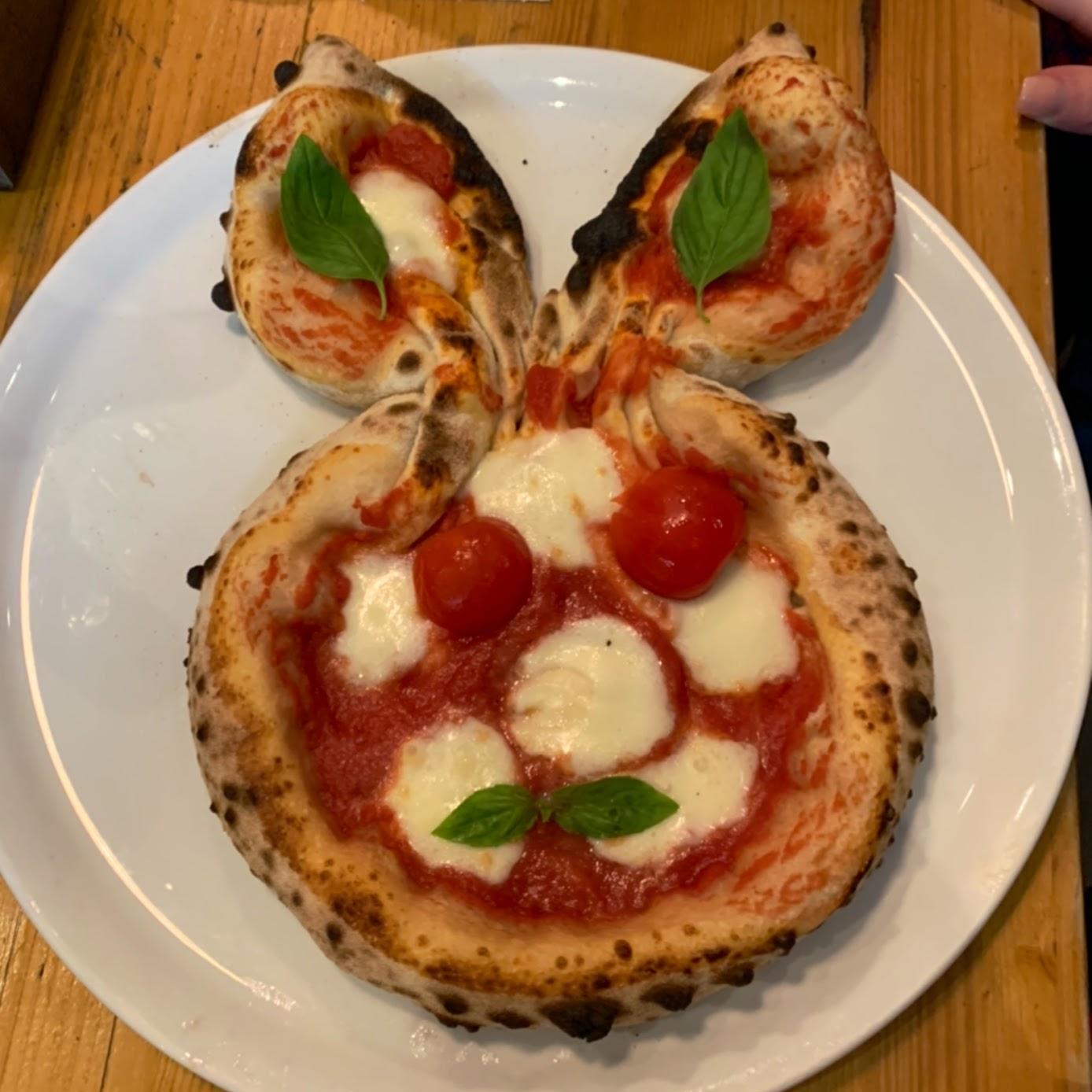 Restaurant "NineOFive - pizza and wine place to be" in Düsseldorf