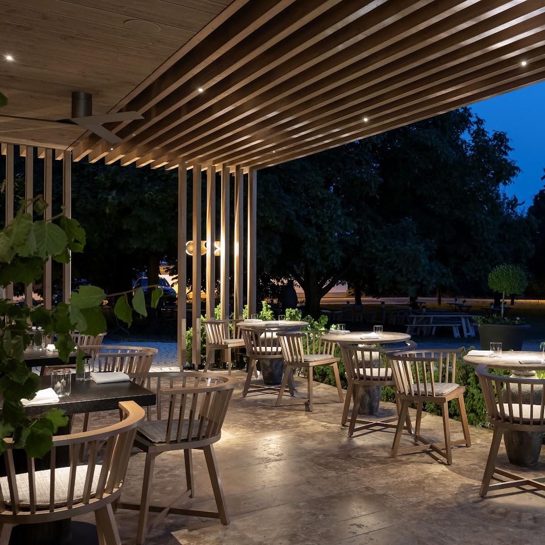 Restaurant "HIO" in Pilsach