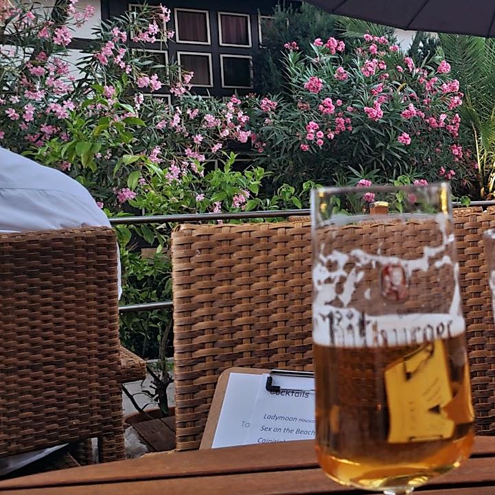 Restaurant "Hoppeditzel Weinstube" in Impflingen