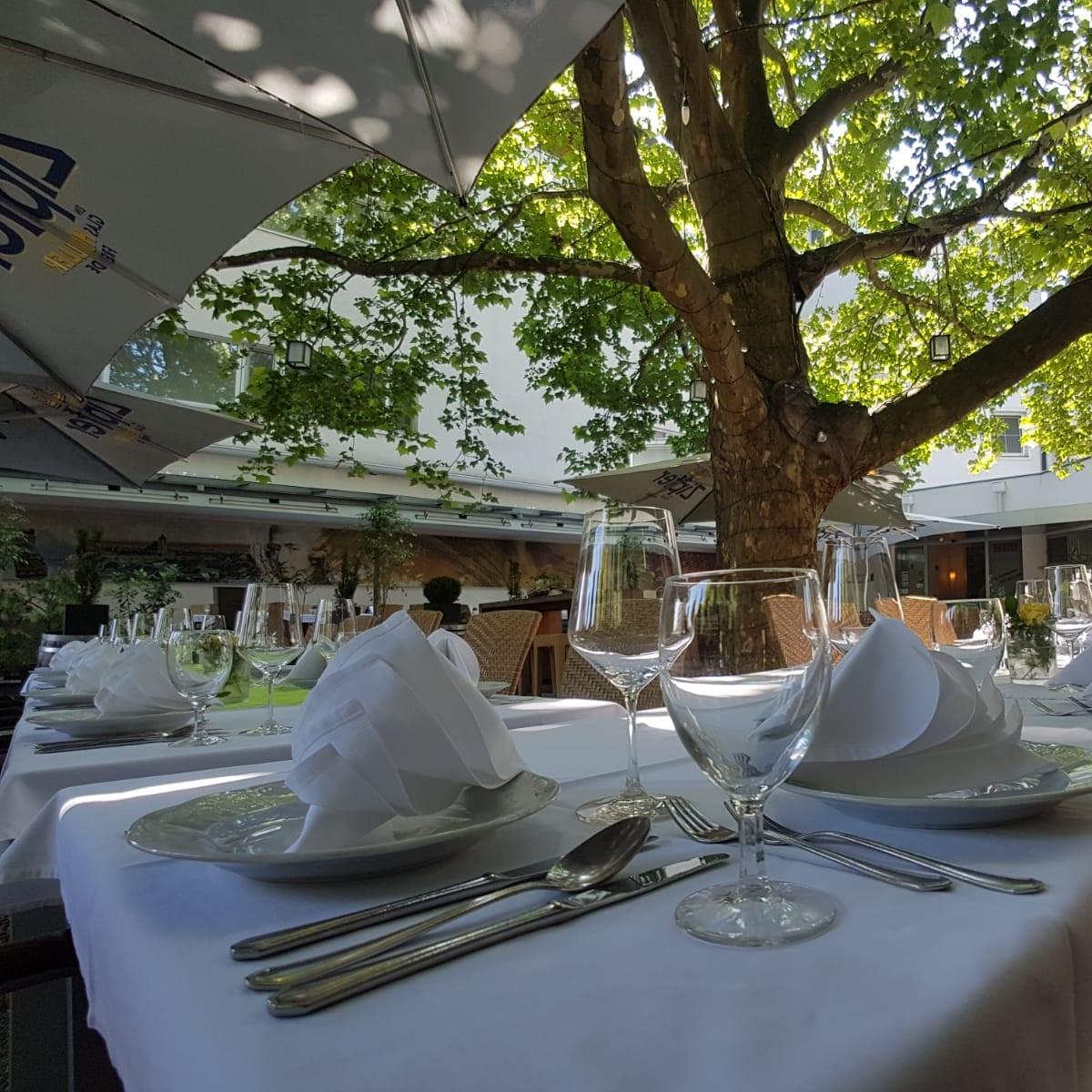 Restaurant "Gasthof OHR" in Eisenstadt