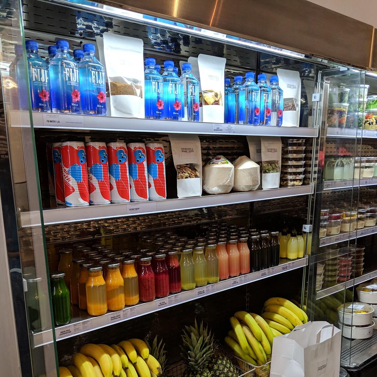 Restaurant "Superfoods & Organic Liquids" in Berlin