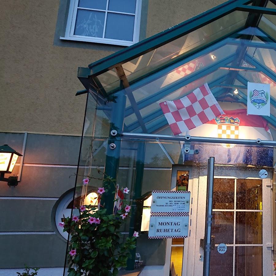 Restaurant "Gasthaus Eigenherr - Kroatische Spezialitäten" in Salzburg