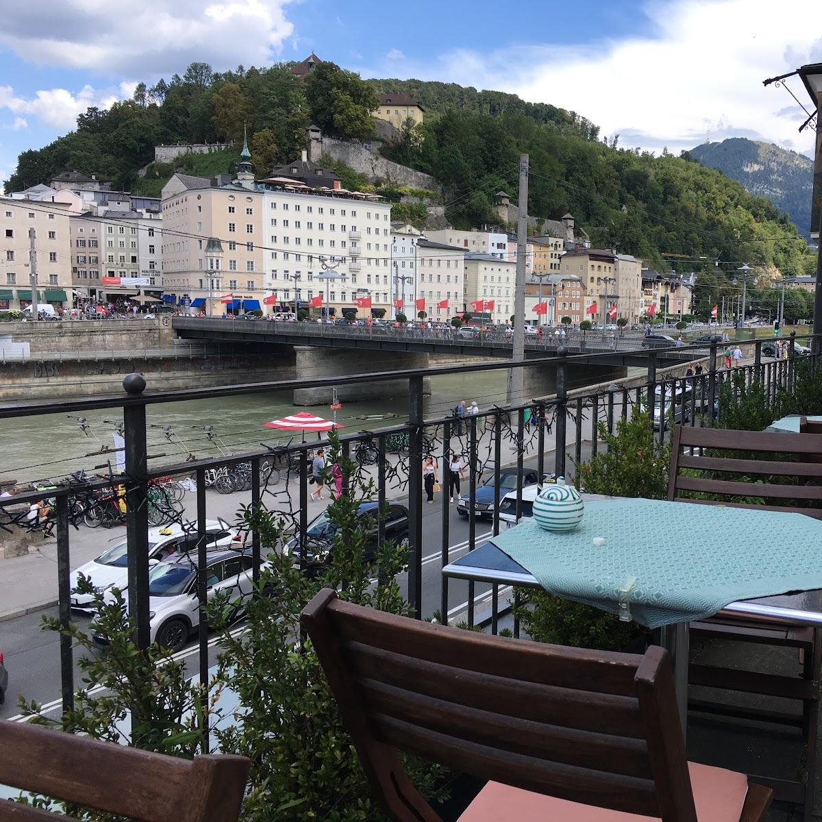 Restaurant "Cafe Würfel Zucker" in Salzburg