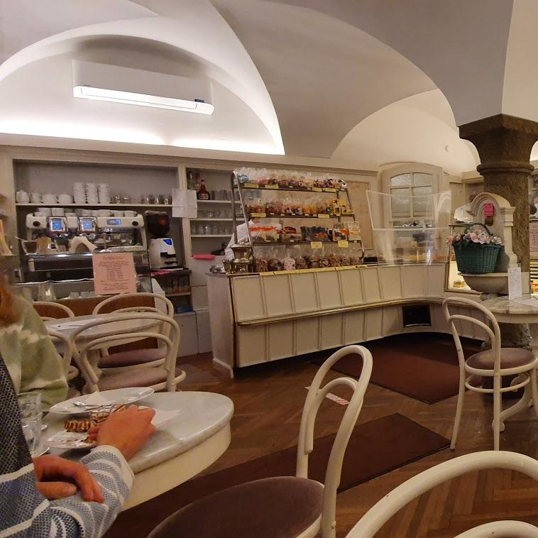 Restaurant "Schatz Konditorei" in Salzburg