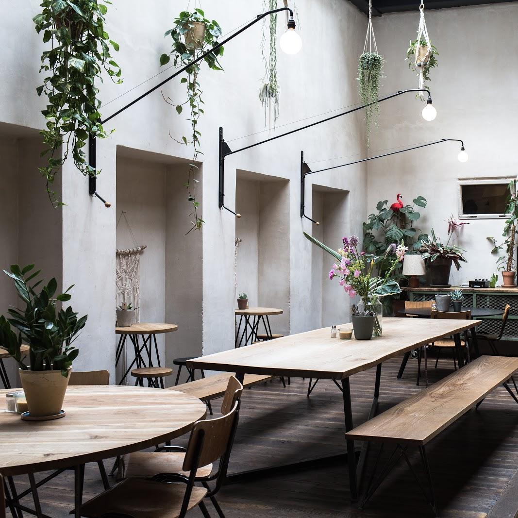 Restaurant "Hallesches Haus - General Store, Lunchroom & Event Space" in Berlin