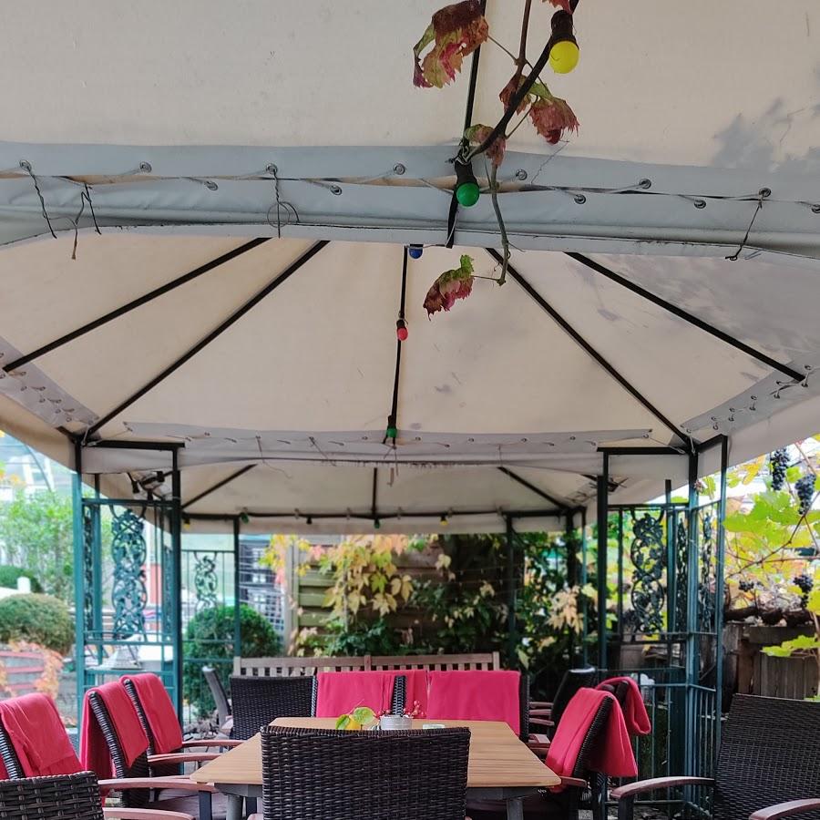 Restaurant "Schöppchengarten" in Reil