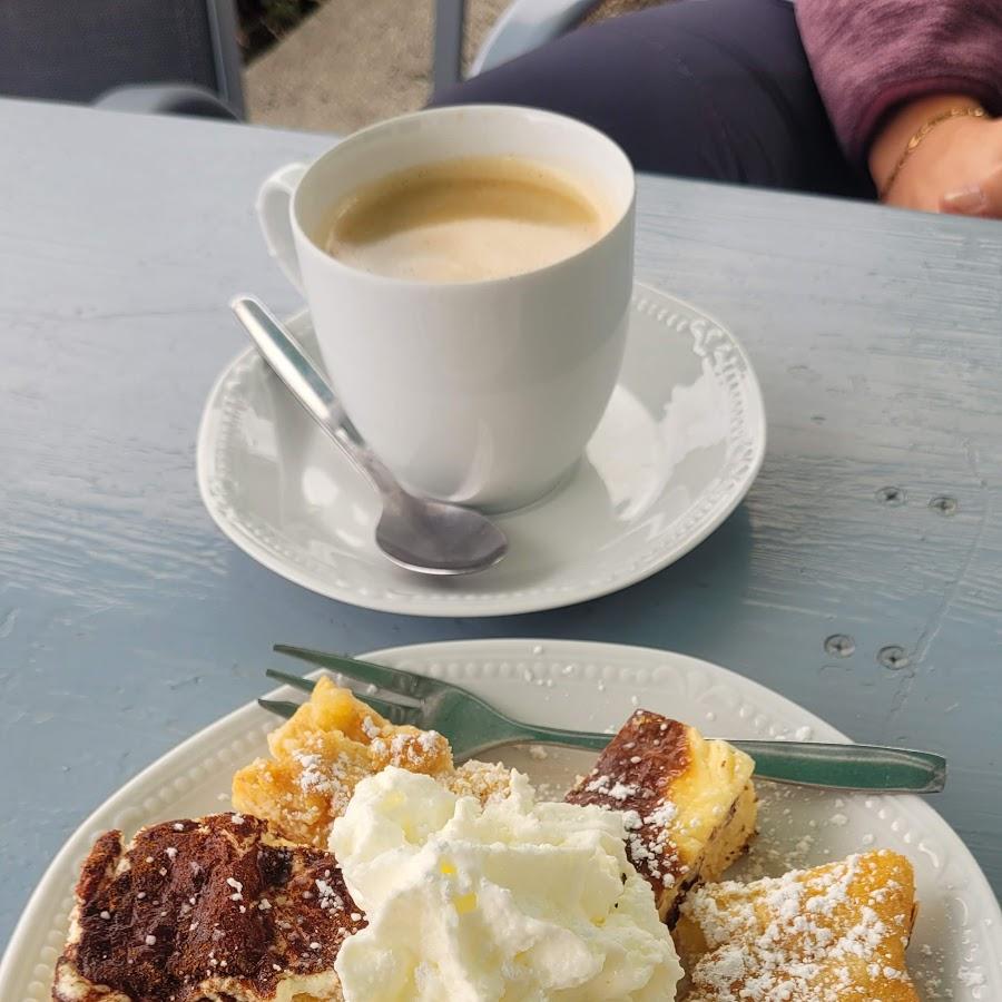Restaurant "Bergcafe" in Oberhain