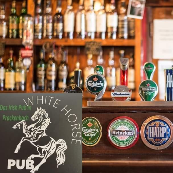 Restaurant "White Horse Pub & Music Bar" in Prackenbach