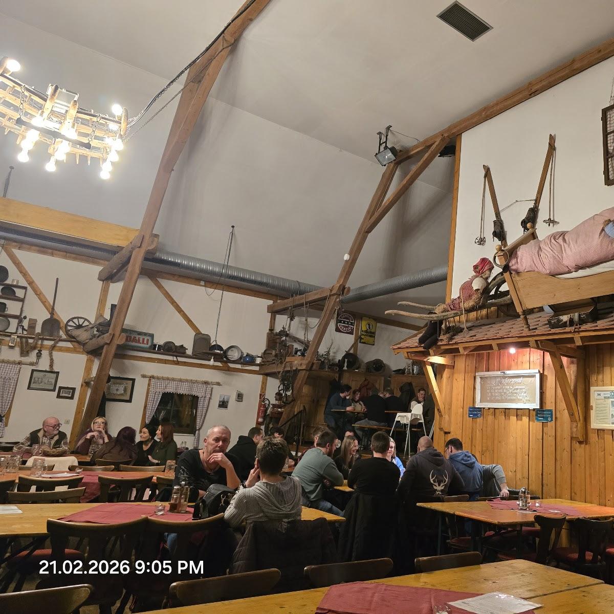 Restaurant "Kramer Wolf Zoigl" in Falkenberg