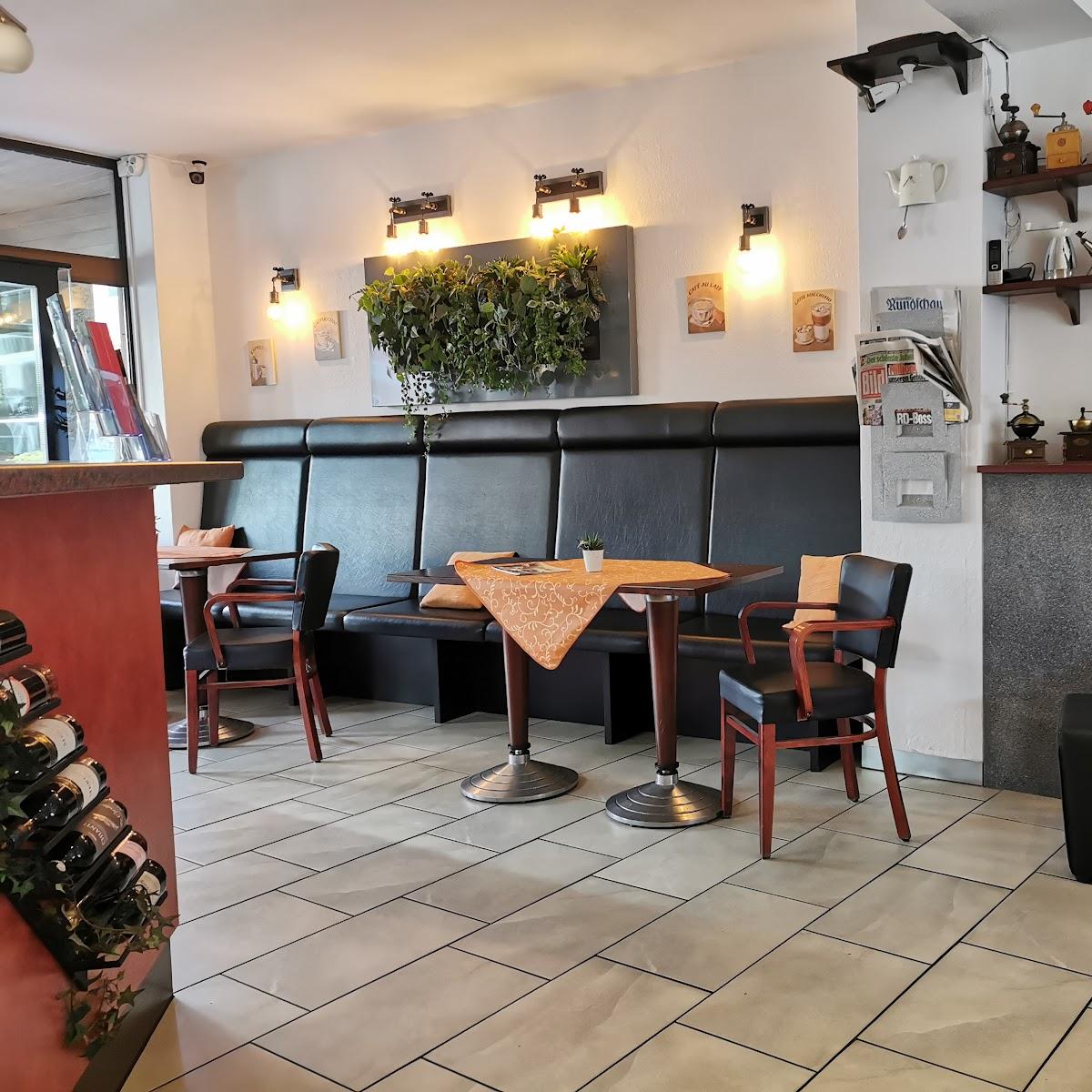 Restaurant "Café Petits Fours" in Kulmbach