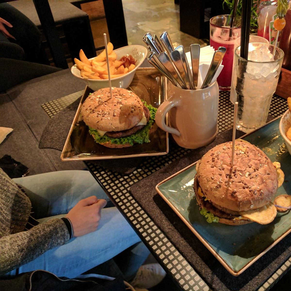 Restaurant "PETER PANE Burgergrill & Bar" in Berlin