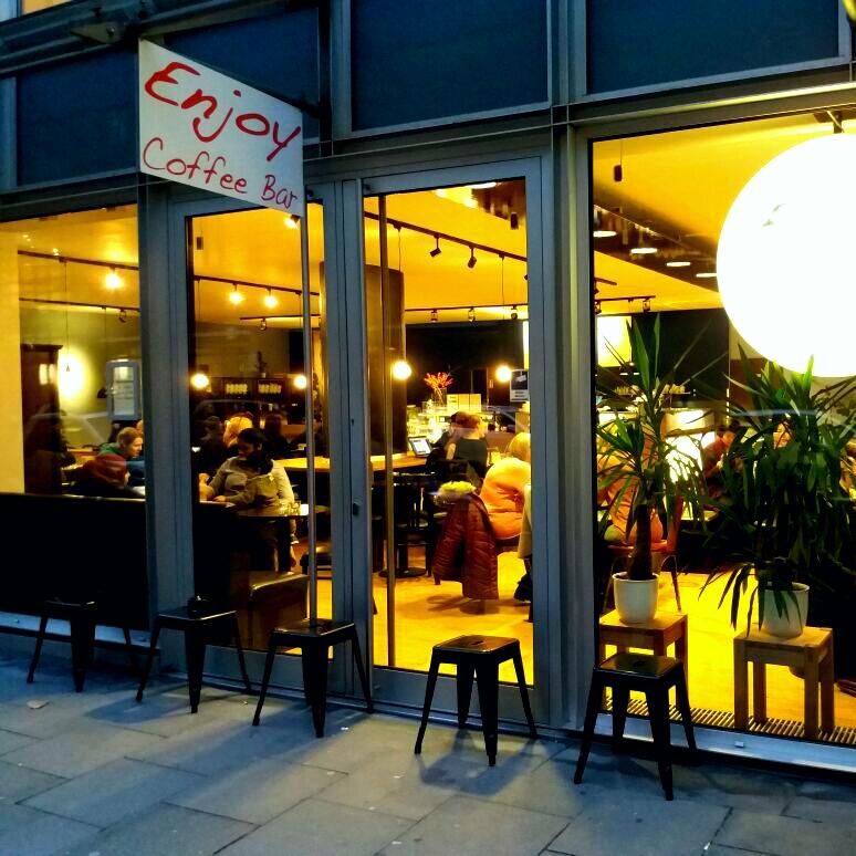 Restaurant "Enjoy Coffee Bar" in Hamburg