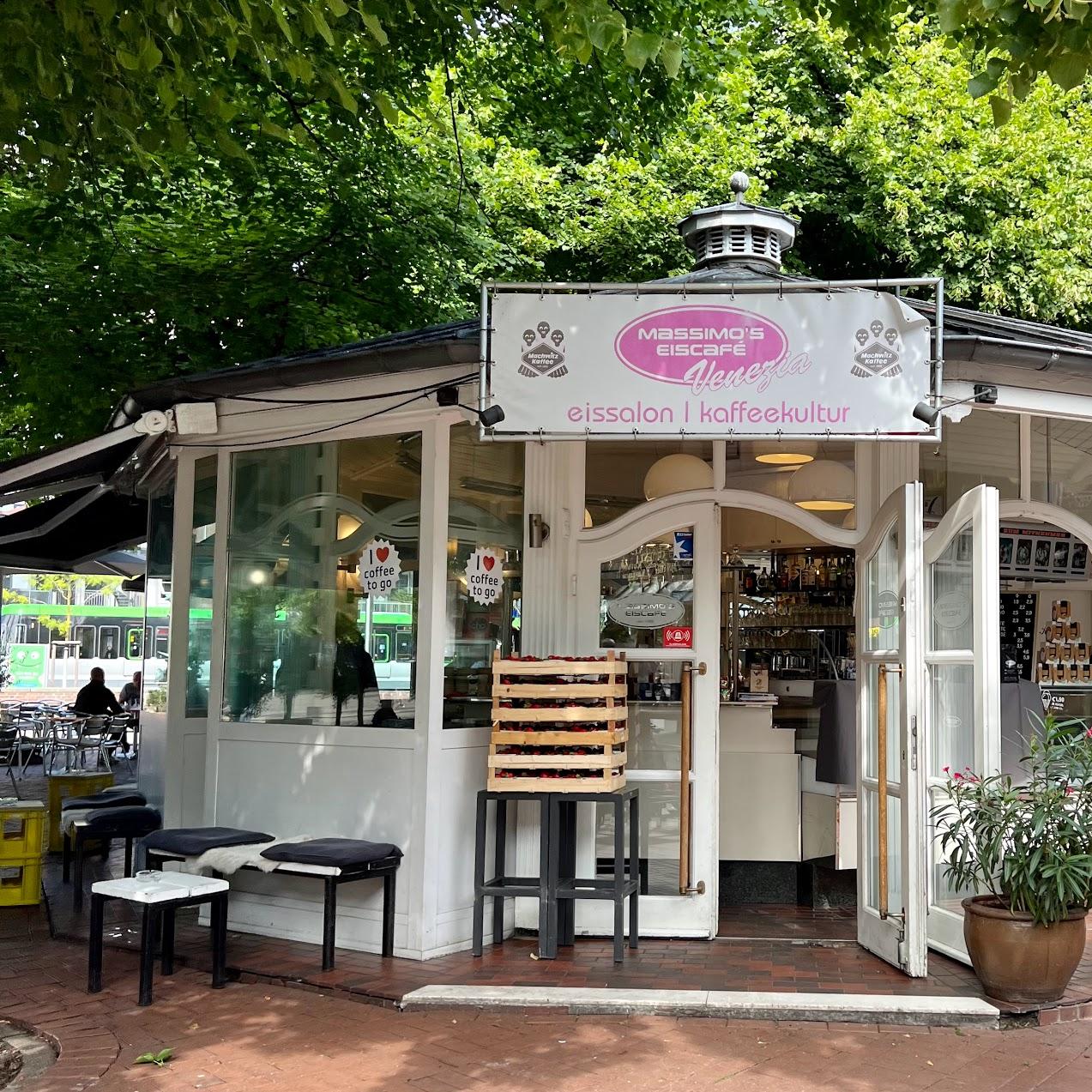 Restaurant "Massimo’s Eiscafé Venezia" in Hannover