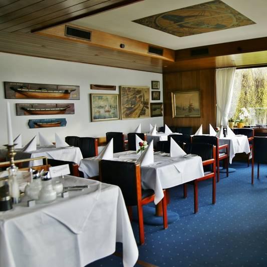 Restaurant "Restaurant im er Yachtclub" in Düsseldorf