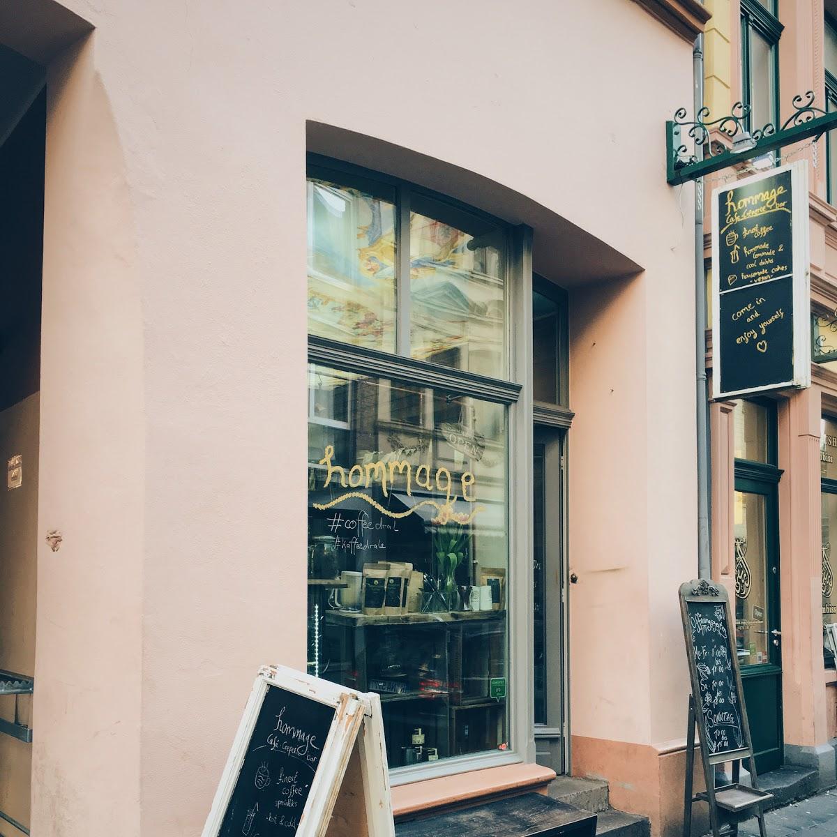 Restaurant "hommage Café" in Köln