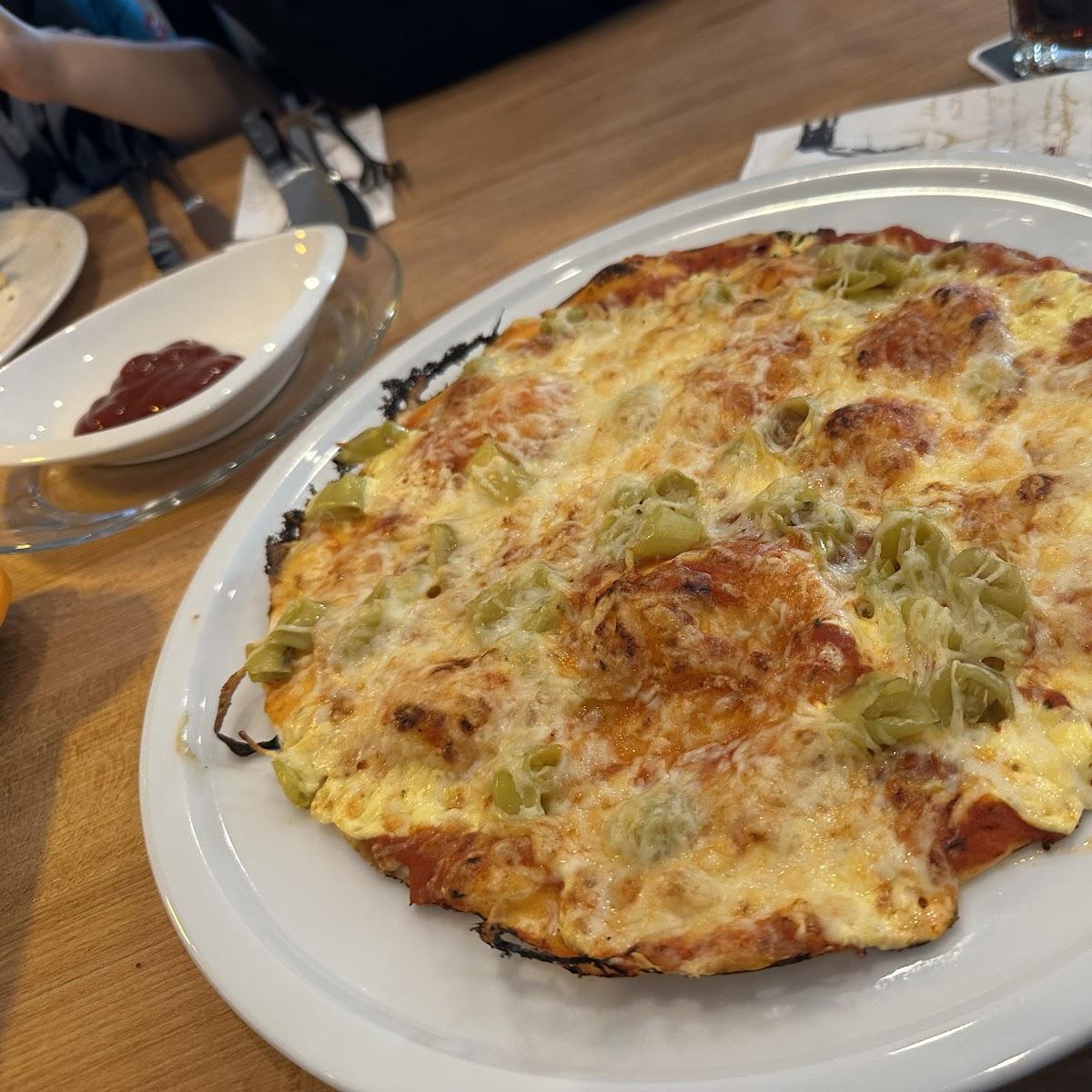 Restaurant "Pizzeria otaka" in Niestetal