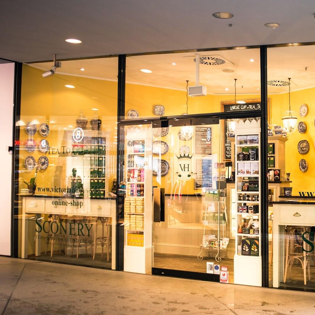 Restaurant "The Victorian House Sconery & Tea To Go" in München