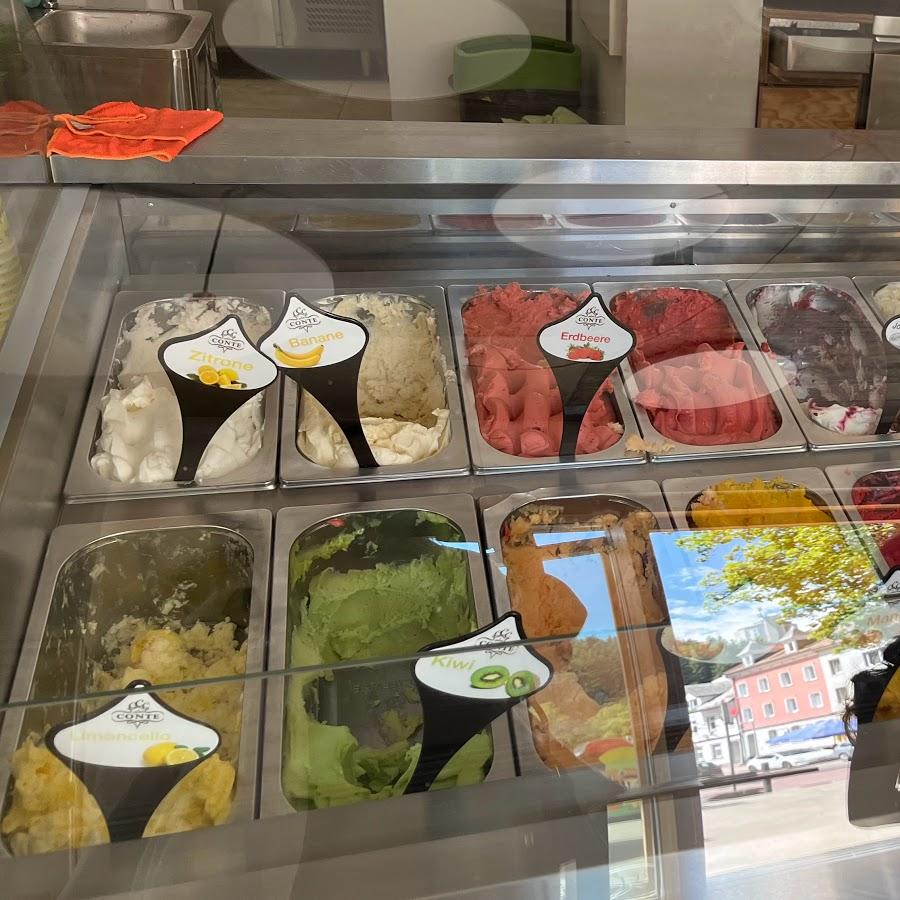 Restaurant "Eiscafé Edelweiß" in Furtwangen im Schwarzwald