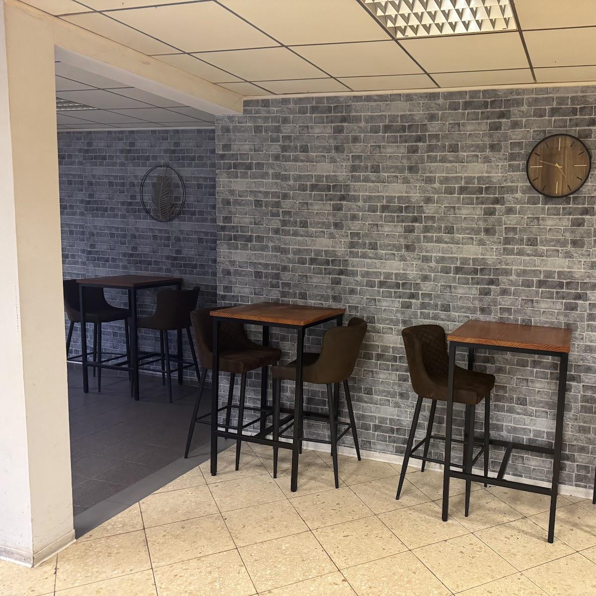 Restaurant "Pizzeria Kebab 49" in Lähden