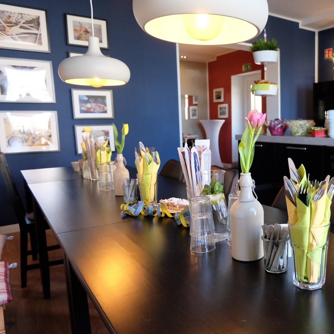 Restaurant "Noon Delights - Catering & Events | Kochschule | Deli & Shop" in Stolberg