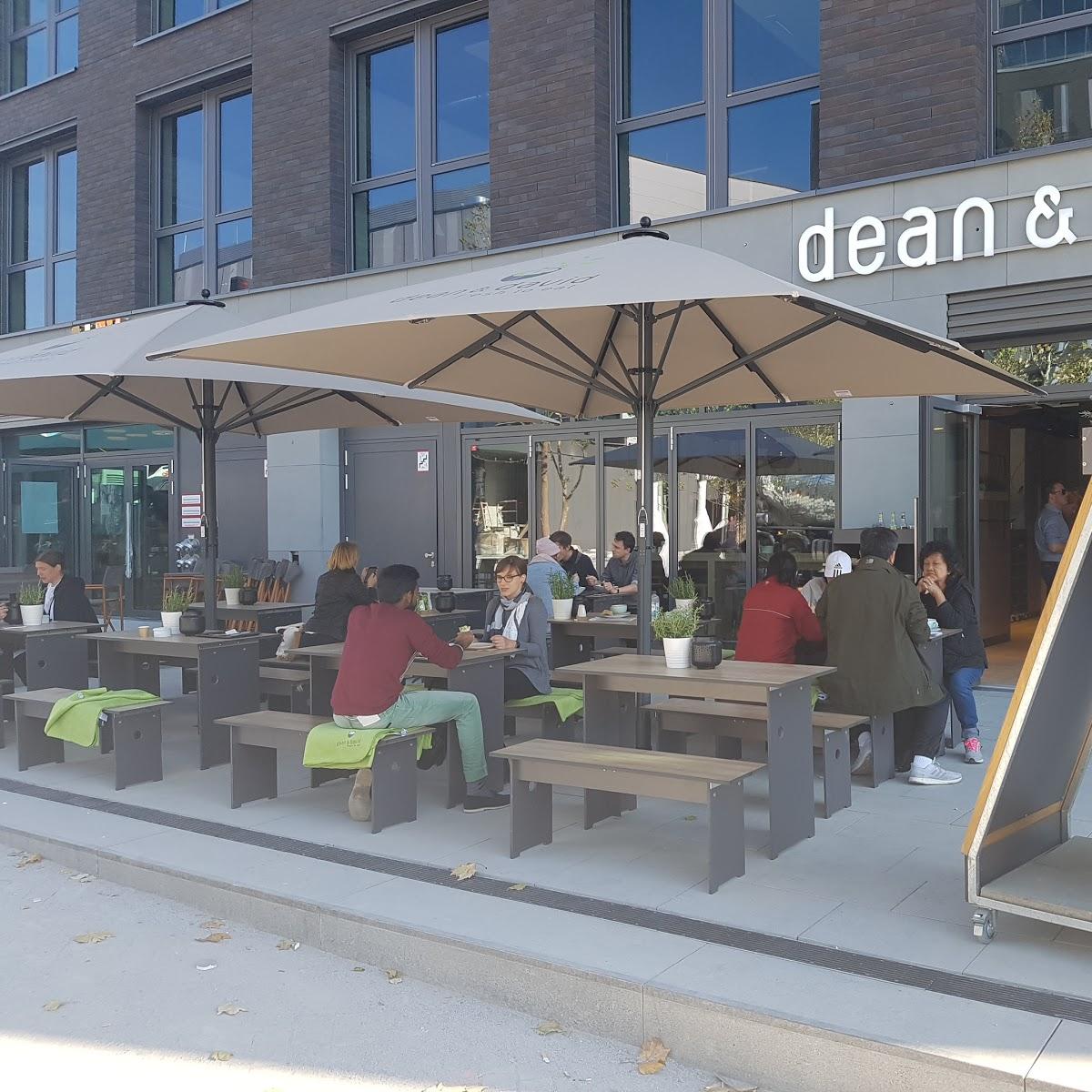 Restaurant "dean&david" in Berlin