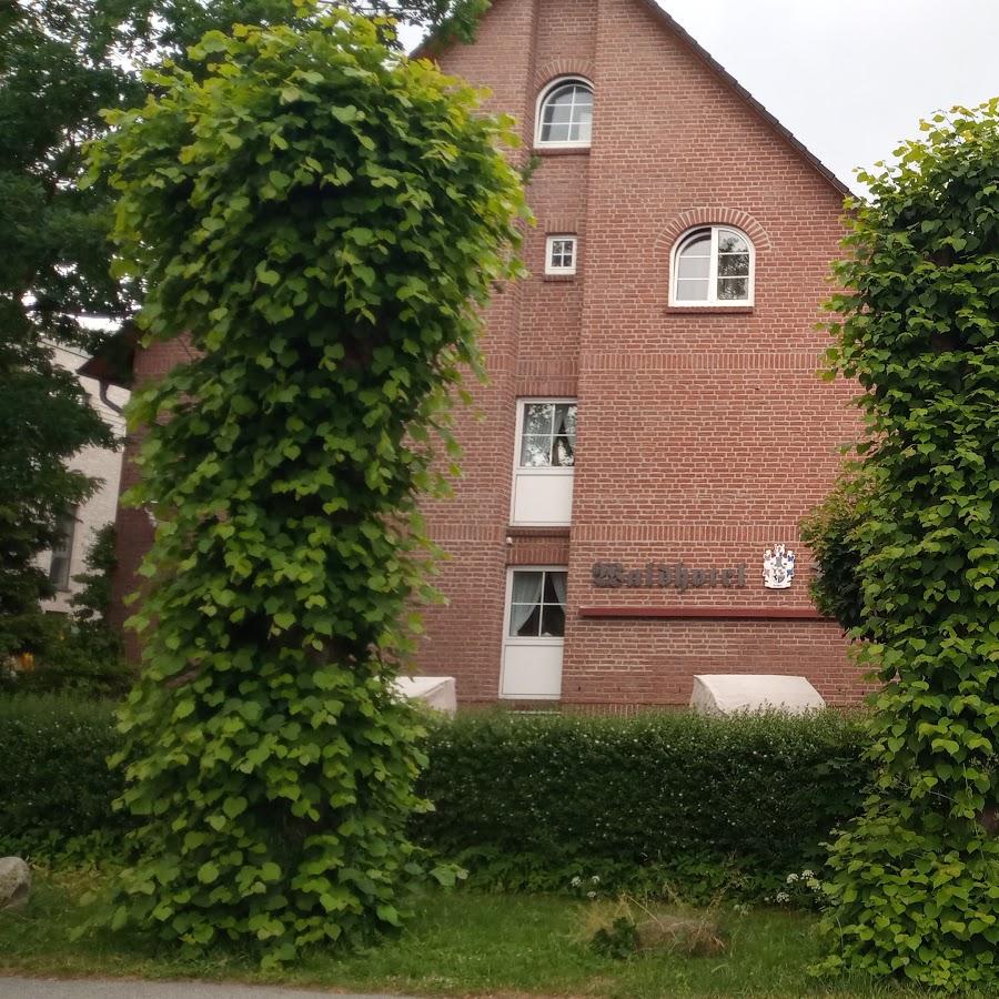 Restaurant "Waldhotel Twiehaus" in Lübeck