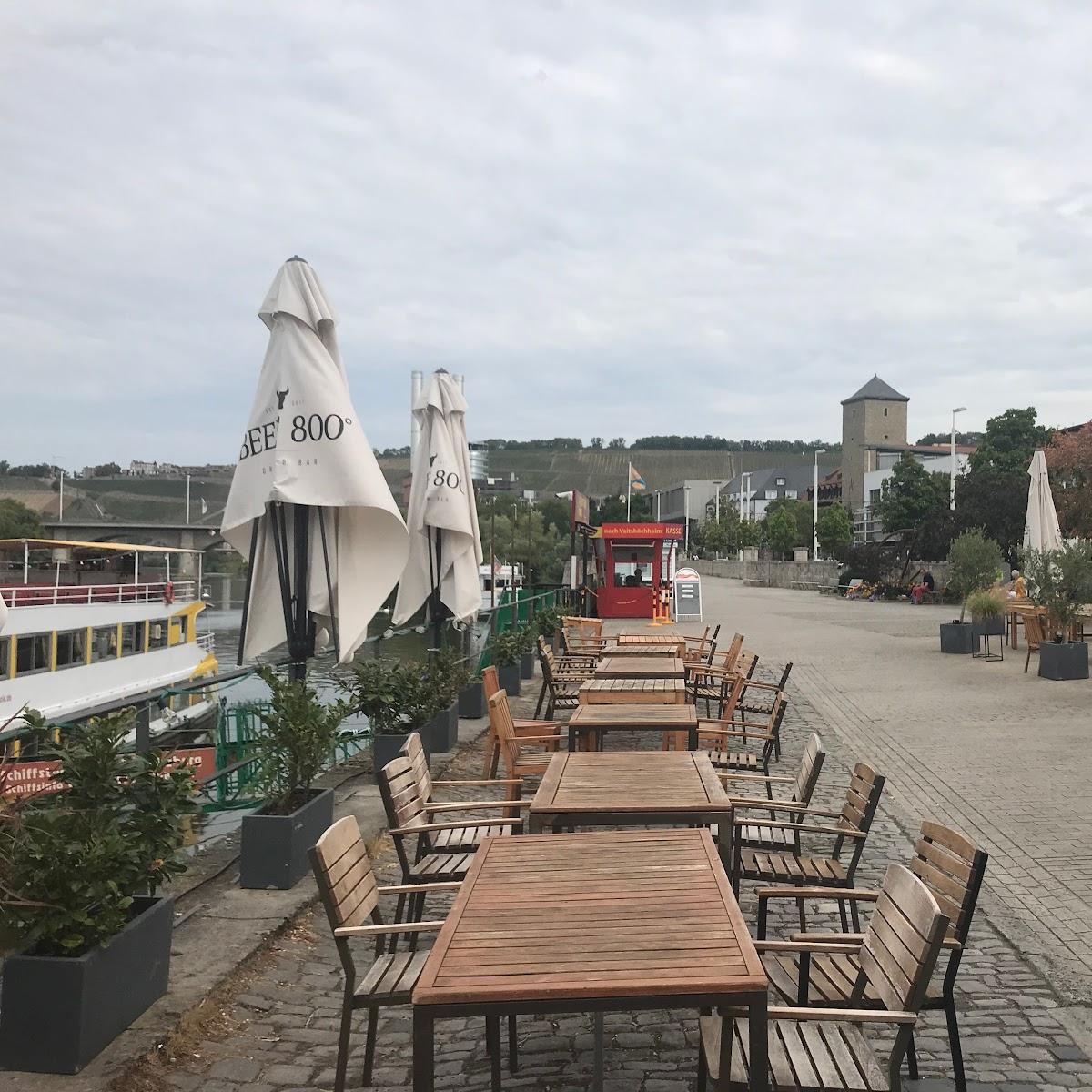 Restaurant "Café Wunschlos glücklich" in Würzburg