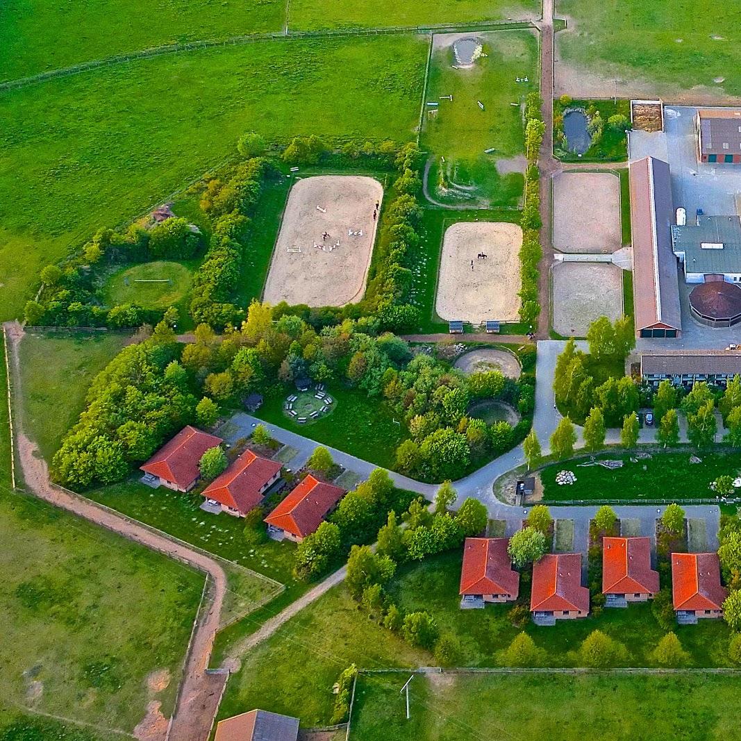 Restaurant "Erlebnisreiterhof - Bernsteinreiter Hirschburg" in Ribnitz-Damgarten