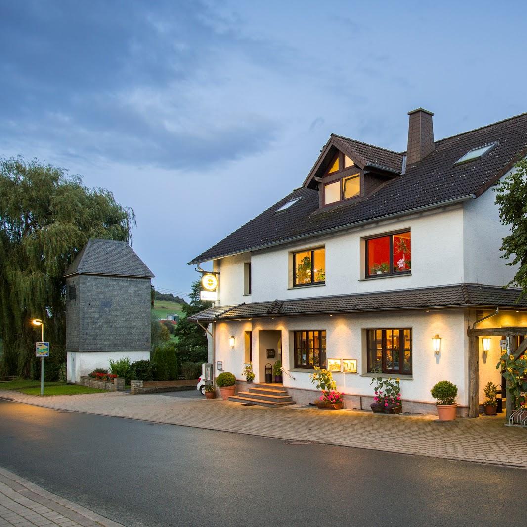 Restaurant "Gasthof Hillebrand im Almetal" in  Büren