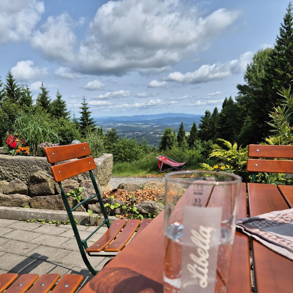 Restaurant "Berggasthof Kreuzhaus" in Haibach