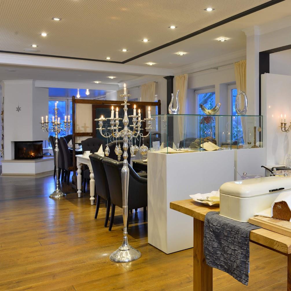 Restaurant "Frühstücks-Restaurant Alte Schule" in Bad Berleburg