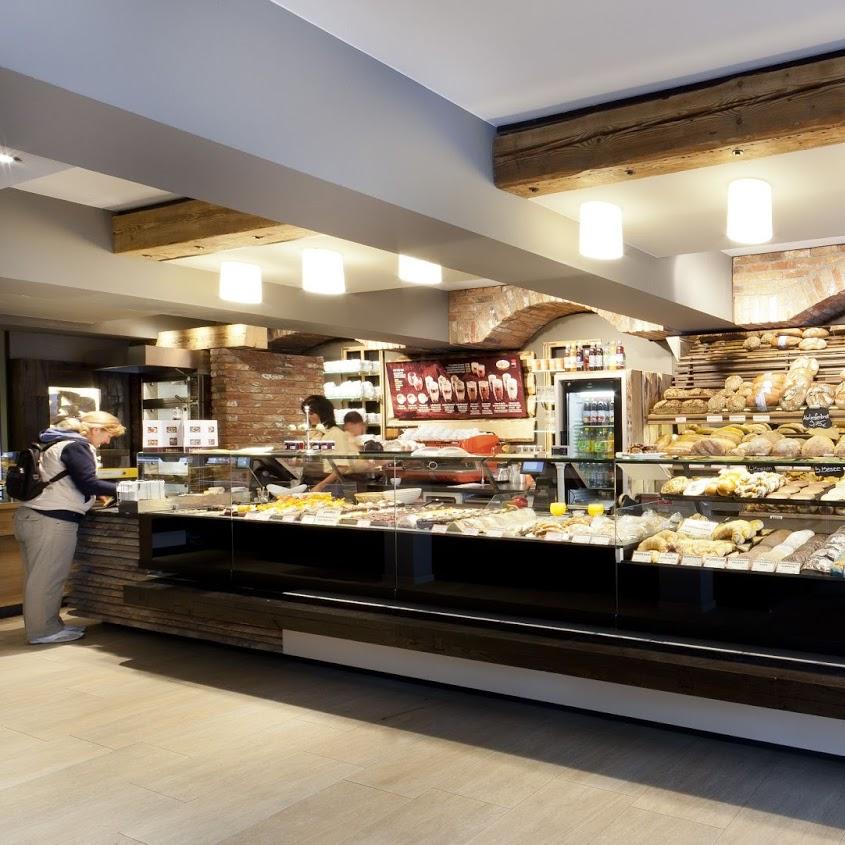 Restaurant "Miedl  Bahnhof" in Bad Endorf