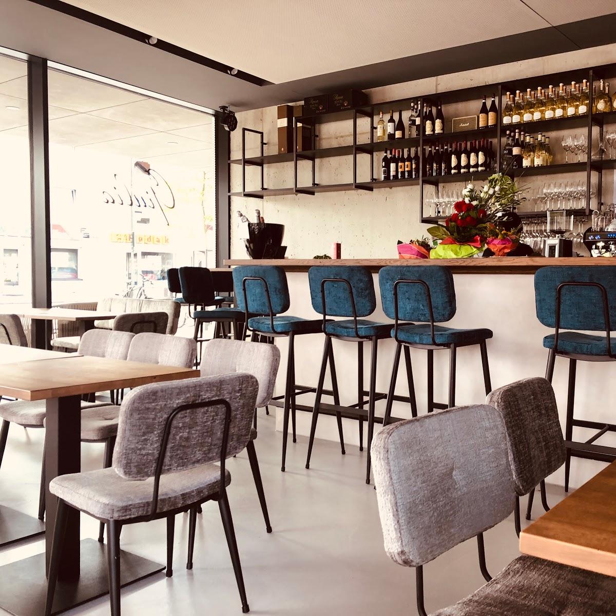 Restaurant "Aperibar Giulia" in Gilching