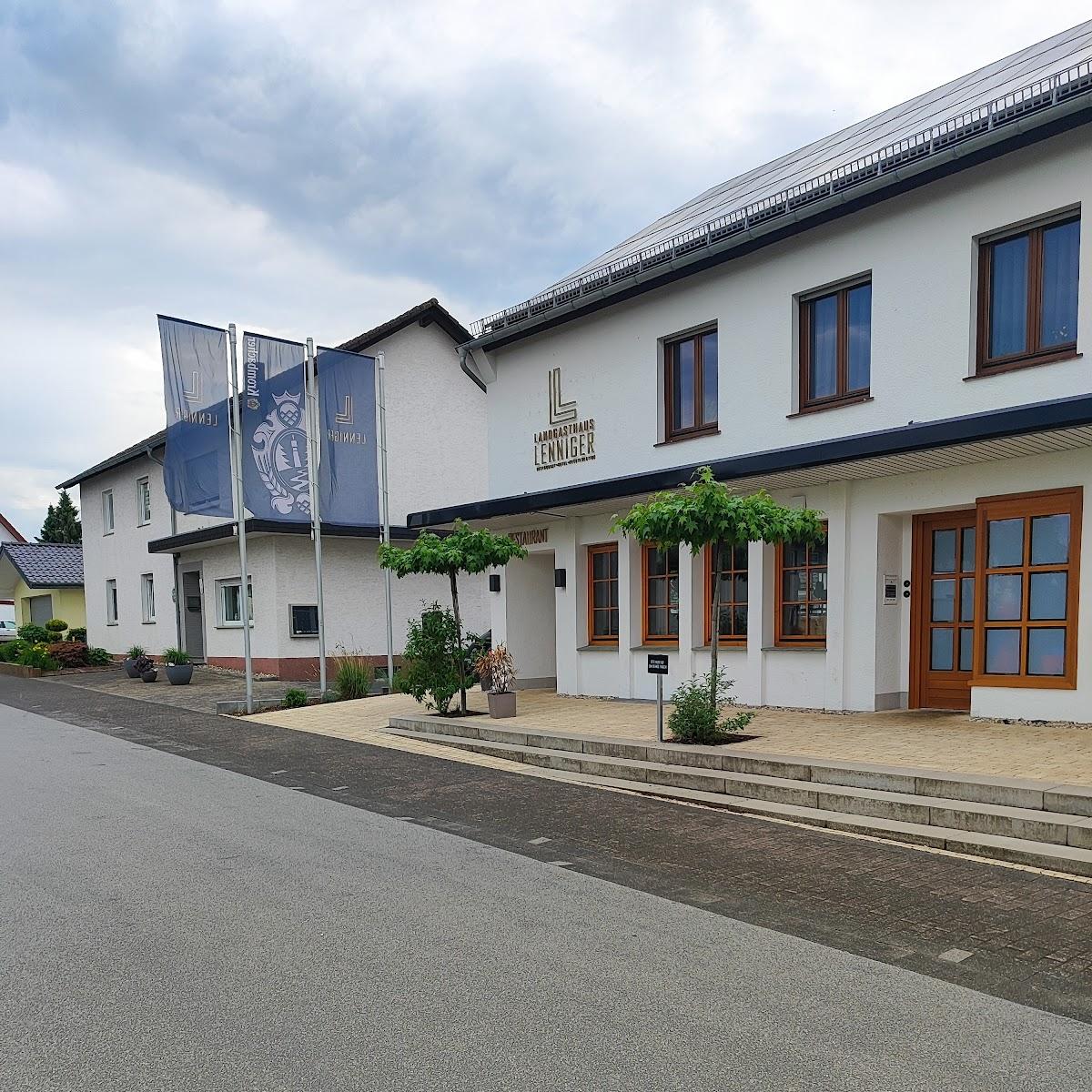 Restaurant "Landgasthaus Lenniger" in Büren