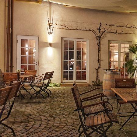 Restaurant "Halbstück" in Bissersheim