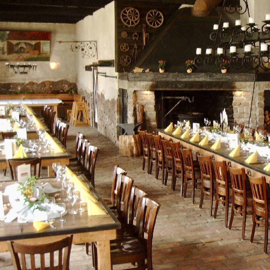 Restaurant "Schmiede Schloss Diedersdorf" in Großbeeren