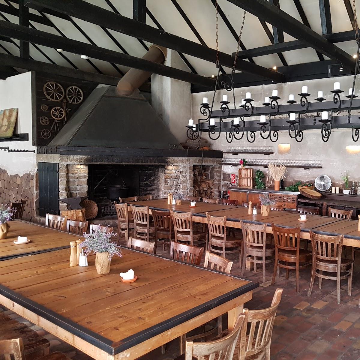 Restaurant "Schmiede Schloss Diedersdorf" in Großbeeren