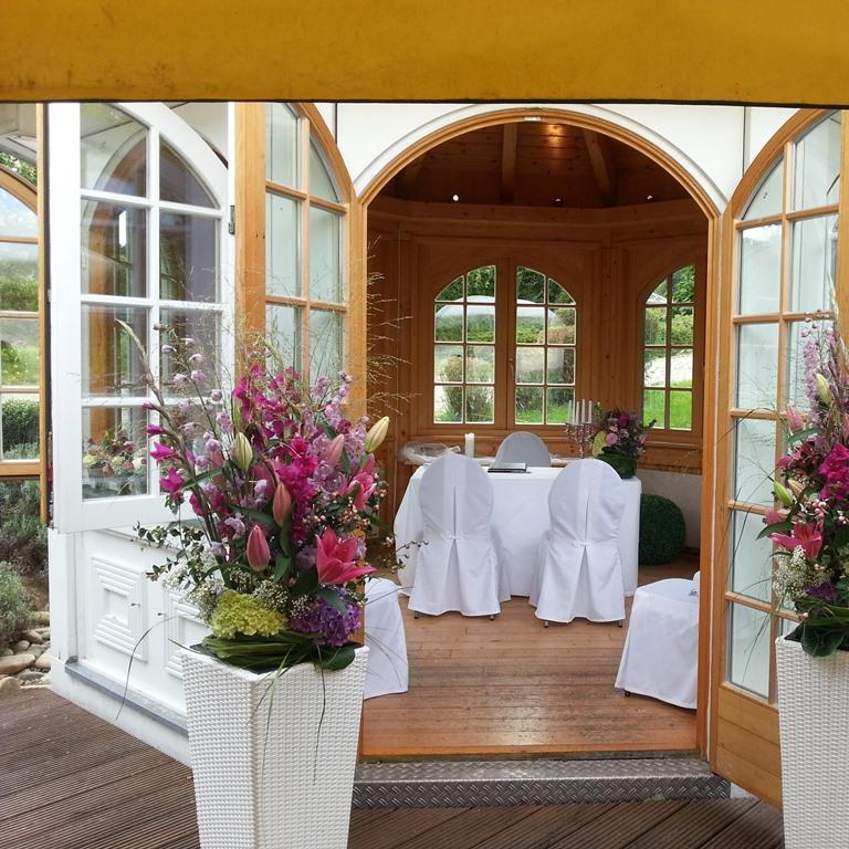 Restaurant "Hofgut Georgenthal" in Hohenstein