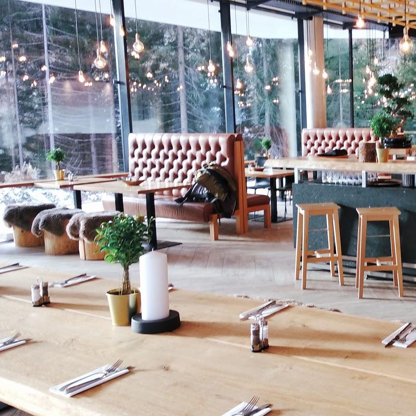 Restaurant "Luis Diner" in Kappl