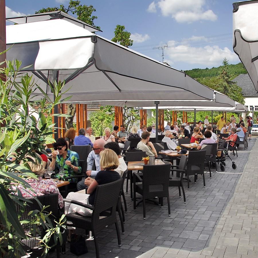 Restaurant "Wein- und Gästehaus Apel GmbH" in Nittel