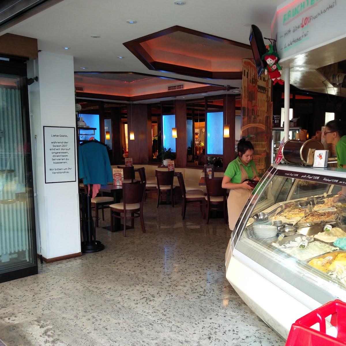 Restaurant "Eis Molin seit 1954 |  | Café | Frühstück" in Bad Lippspringe