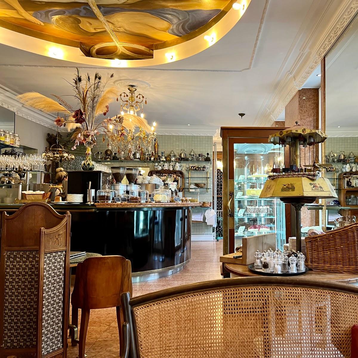 Restaurant "Cafe Baier" in Berlin