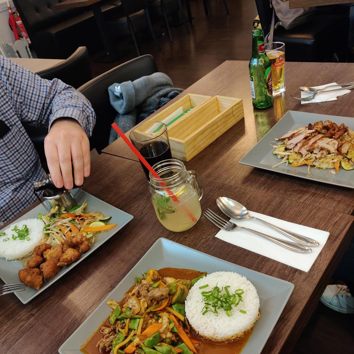 Restaurant "Restaurant Pho à la Mama - vietnamesische & asiatische Spezialitäten" in Stuttgart