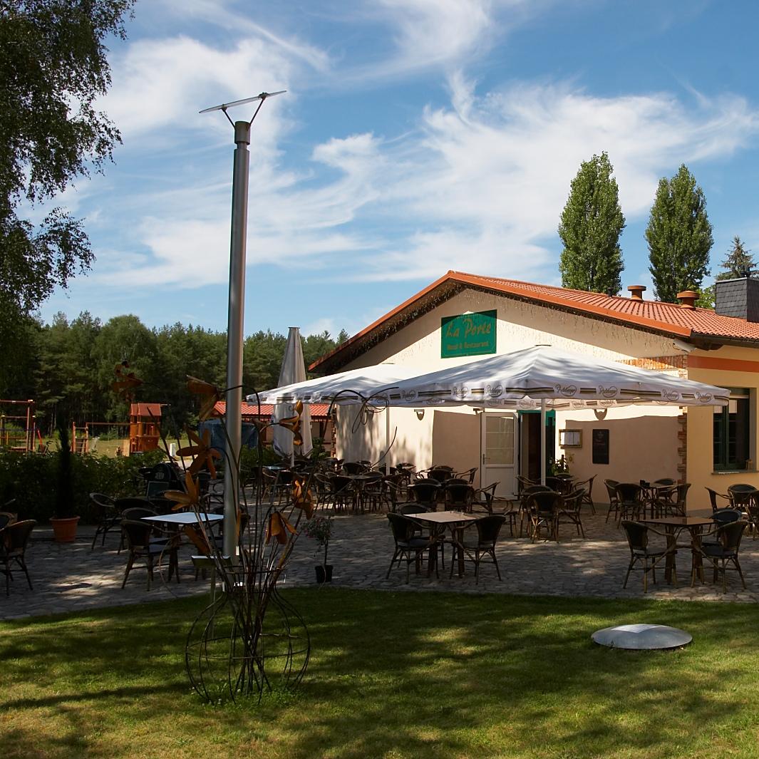 Restaurant "La Porte GmbH & Co. KG" in Angern